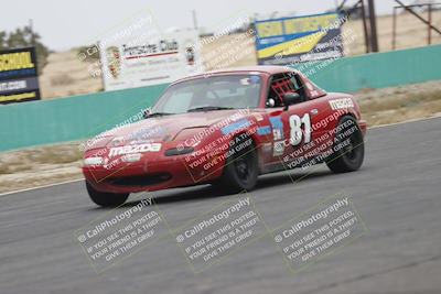 media/Jun-01-2025-CalClub SCCA (Sun) [[eae223c5dd]]/Group 5/Race (Front Straight)/